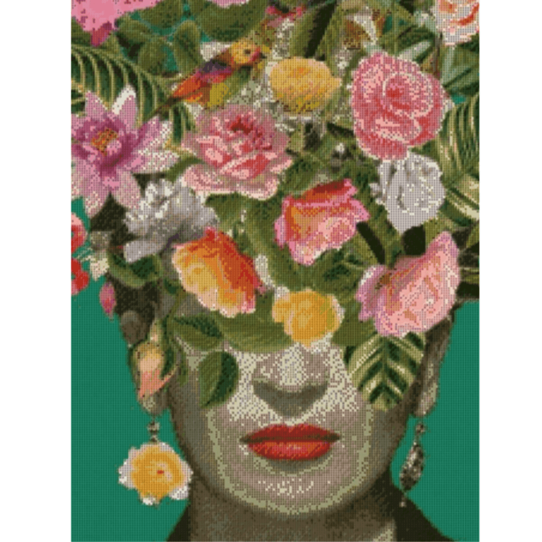 Pinturas con Diamantes Frida en Flores (30x40) - Pintura Diamante Redondo - arte, bordado diamante, diamante  cuadrado, diamond painting, flores, Frida, Frida Kahlo, mosaico diamante, mostacilla cuadrada, pintura diamante, pintura diamantes 