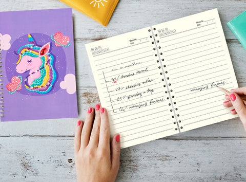 Cuaderno Infantil de Diamante con Espiral - Varios Diseños